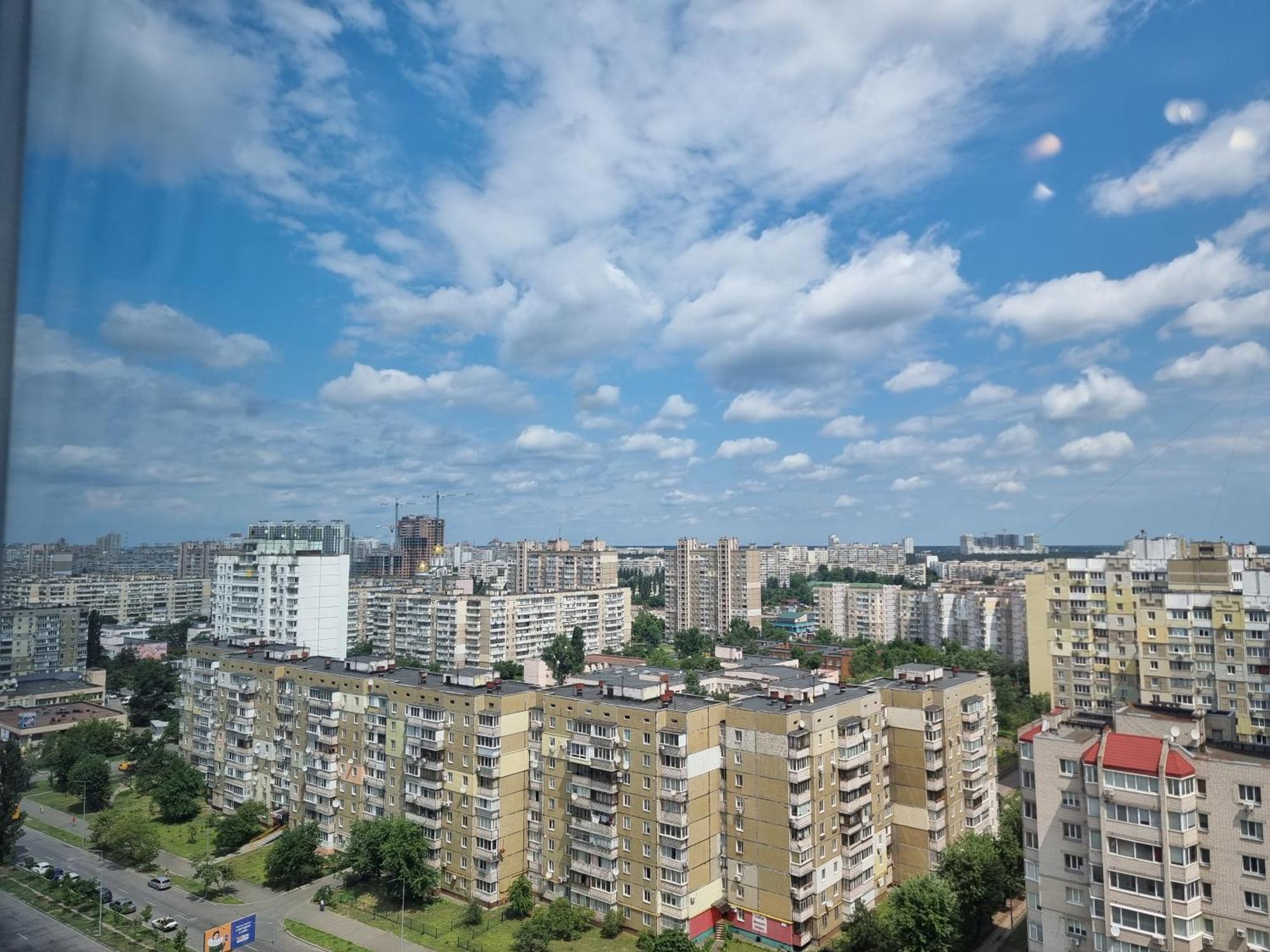 Your Apartment Kharkivska Киев Екстериор снимка