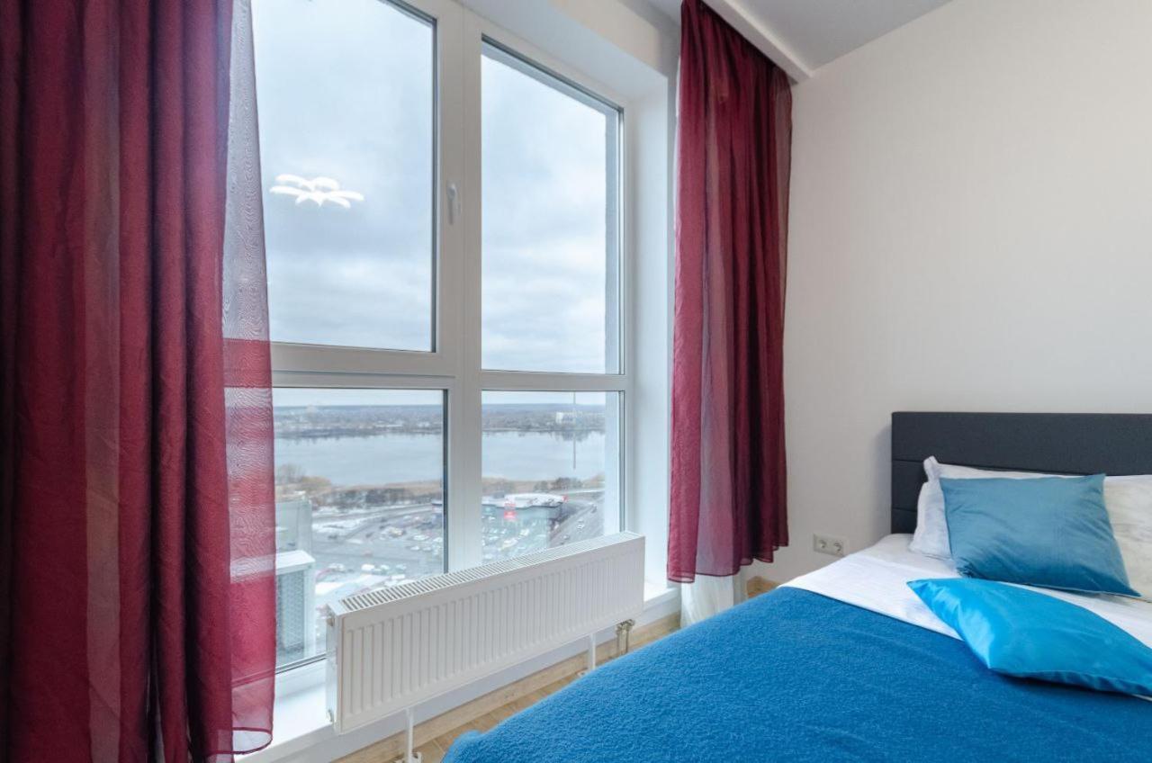 Your Apartment Kharkivska Киев Екстериор снимка