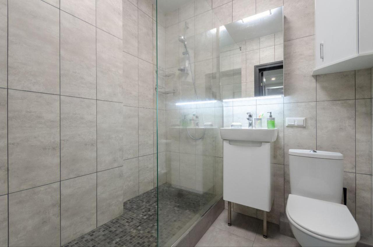 Your Apartment Kharkivska Киев Екстериор снимка